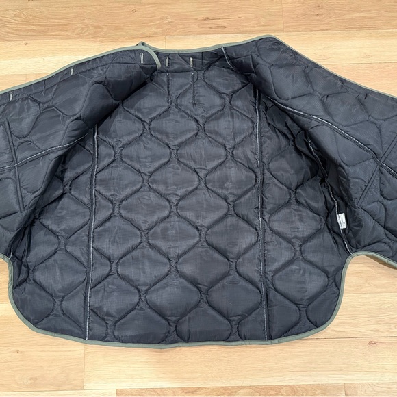 The Frankie Shop Teddy Quilted Jacket Black/Green - Picture 5 of 10